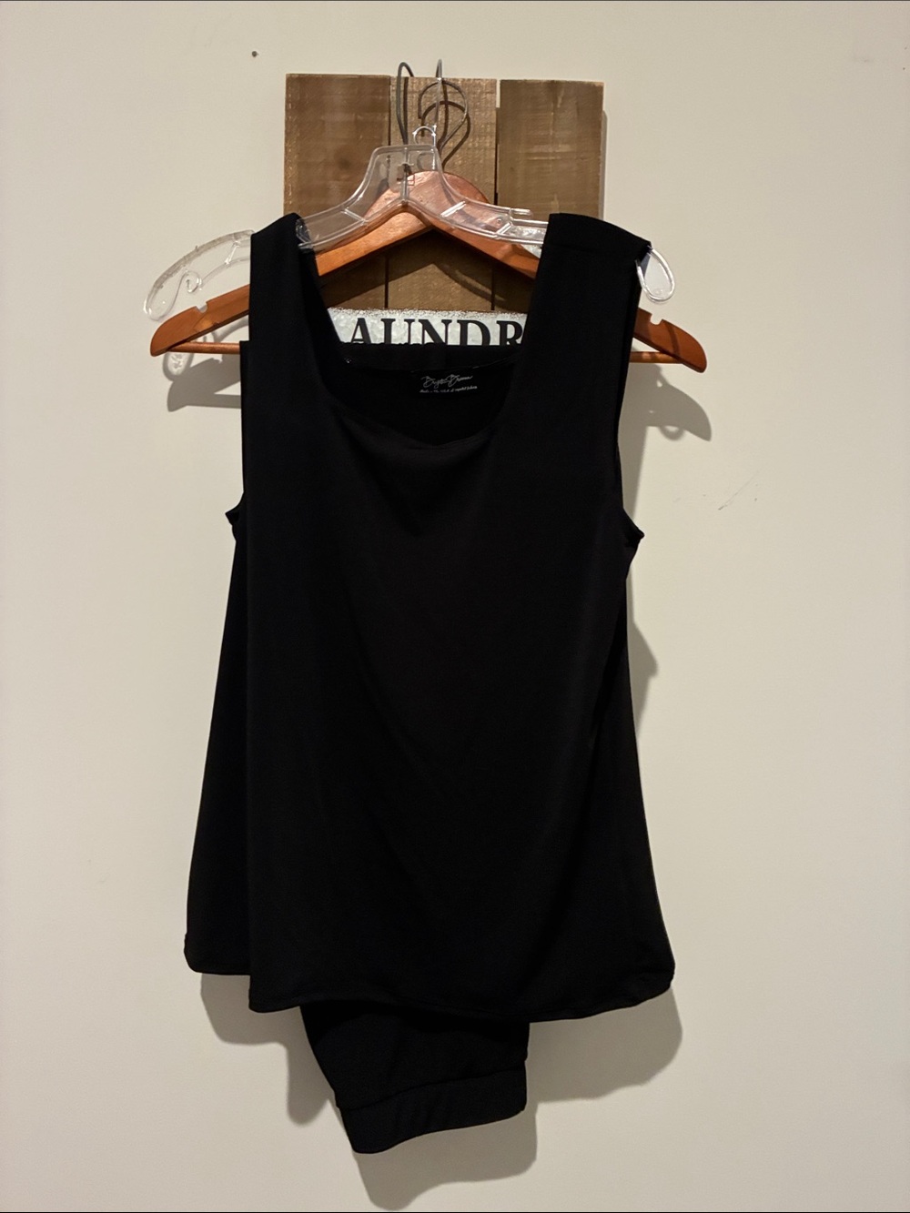 Dana Buchman Black Scoop Neck Tank Top